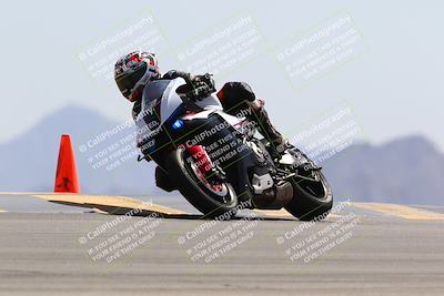 media/Mar-21-2022-Moto Forza (Mon) [[4127b7cc51]]/B Group/Session 4/Turn 9/